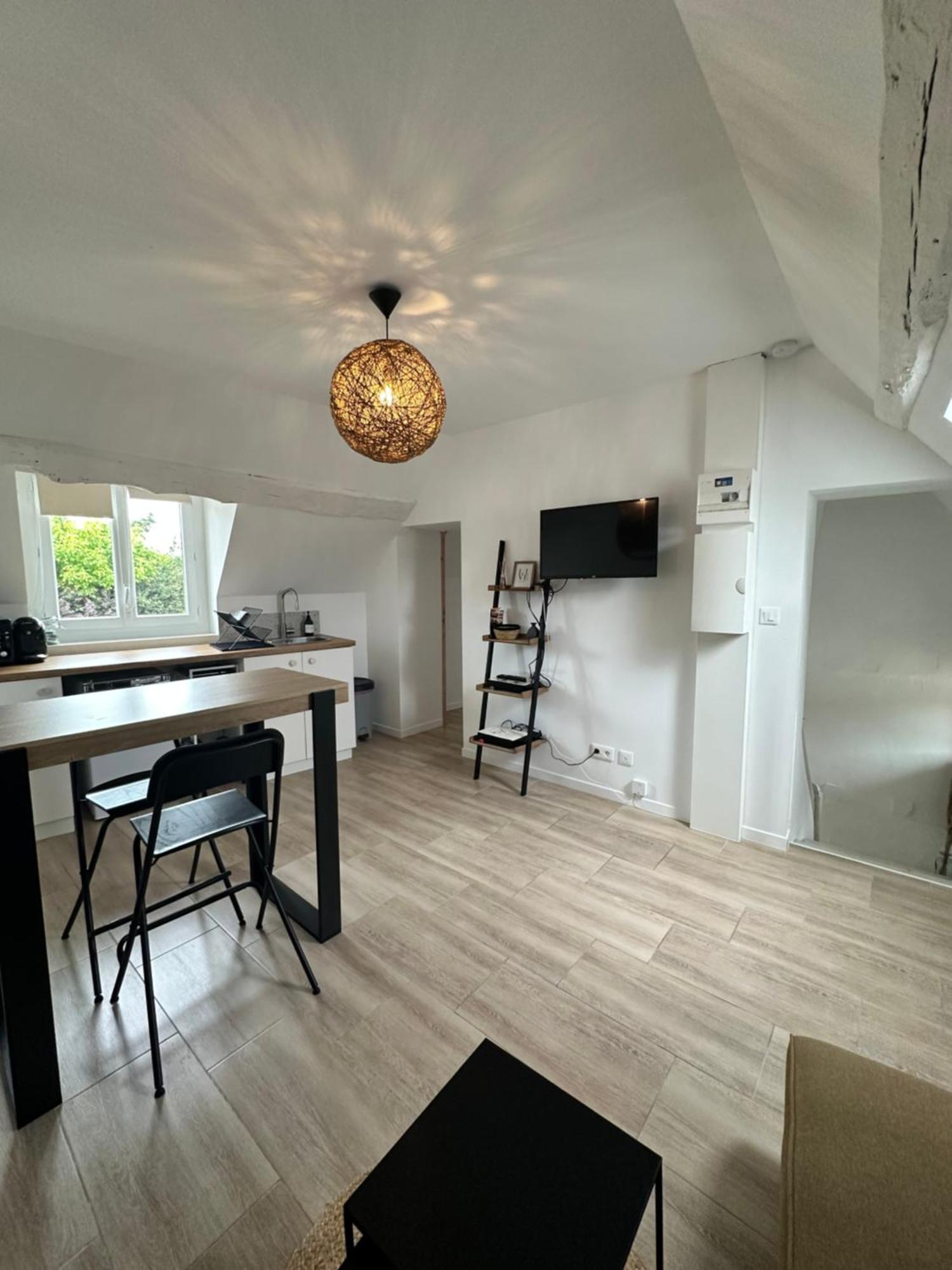 Appartements Pacy-Sur-Eure Exterior photo